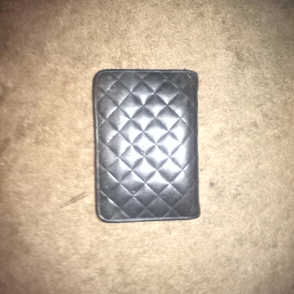 COPY - Black quilted leather organizer